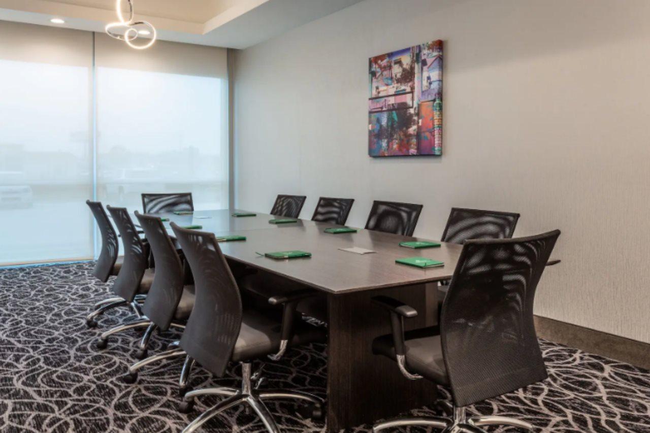 La Quinta Inn & Suites By Wyndham Shorewood Luaran gambar